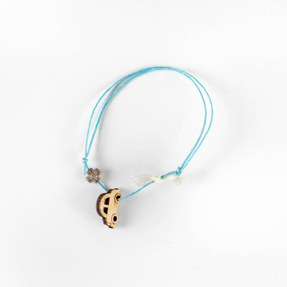 Μαρτυρικό βάπτισης βραχιολάκι με κορδελάκι, μεταλλικό σταυρουδάκι και ξύλινο στοιχείο