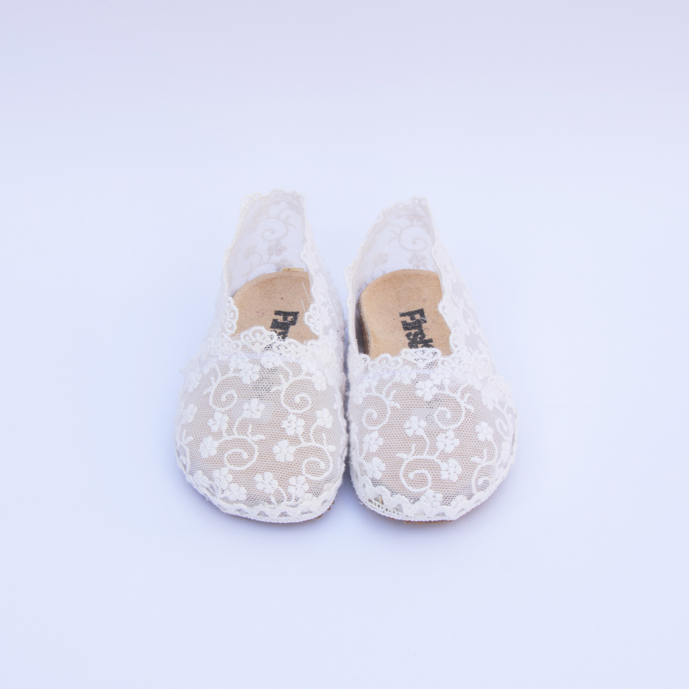 Βαπτιστικό παπούτσι αγκαλιάς λευκή εσπαντρίγια